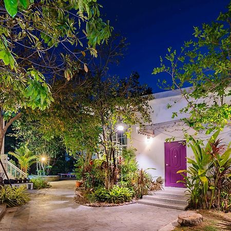 Utapao Sattahip Rayong Resort Ban Nong Srah Exterior foto
