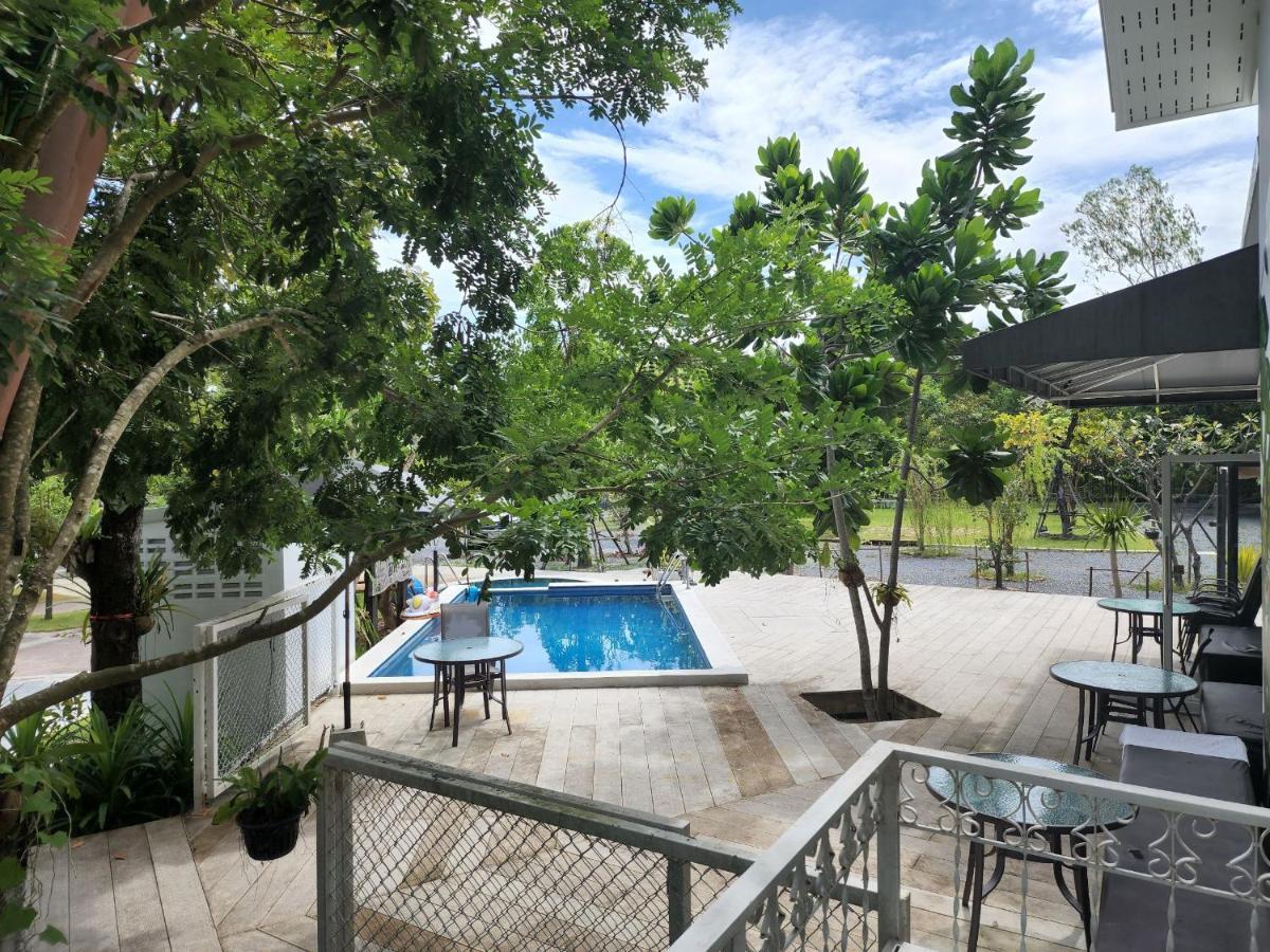 Utapao Sattahip Rayong Resort Ban Nong Srah Exterior foto