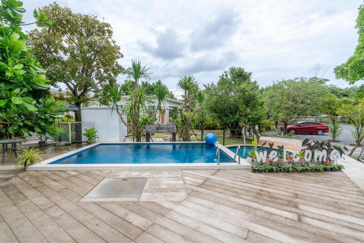 Utapao Sattahip Rayong Resort Ban Nong Srah Exterior foto
